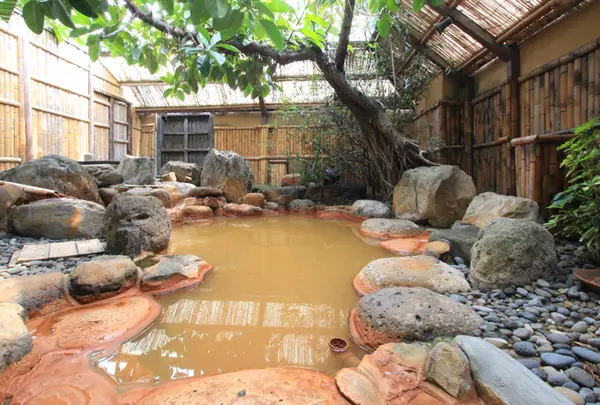 平山旅館