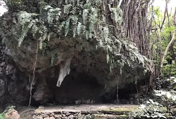 斎場御嶽 寄満（ユインチ）