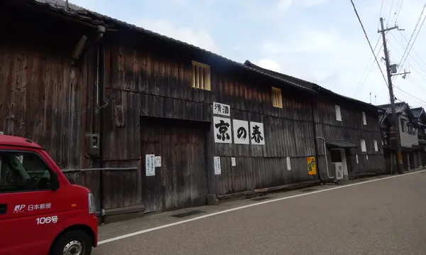 酒屋さんらしき風情