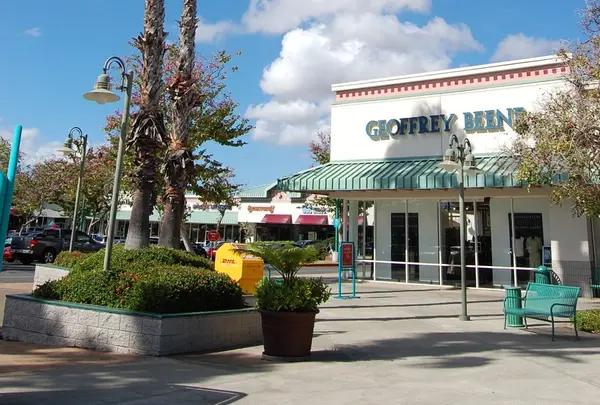 Waikele Premium Outlets