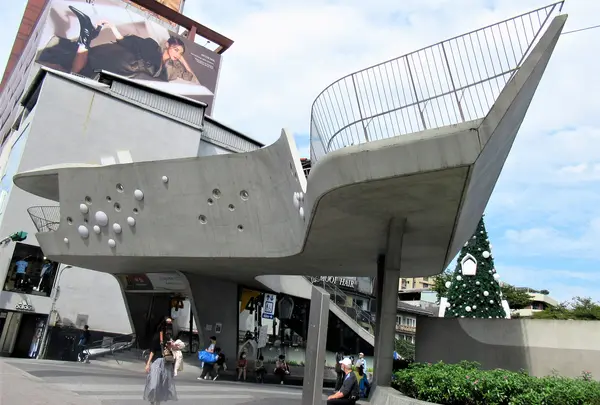 MRT中山站(駅)