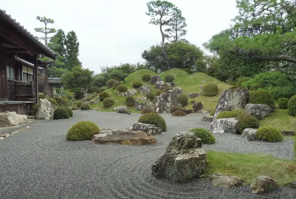 実相寺
