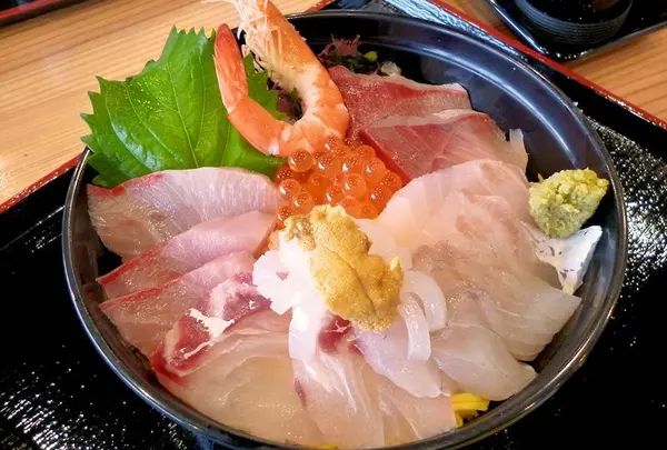 海鮮丼！