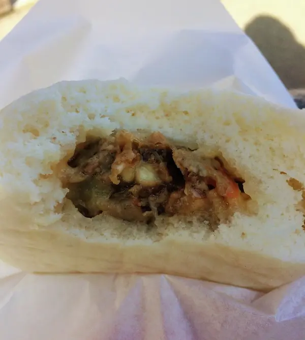 飛騨牛チーズ牛まん