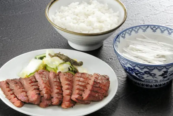 牛たん炭焼 利久 松島店