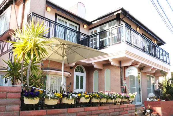 ペンション グリーングラス