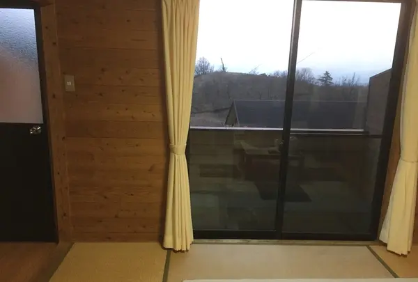 部屋の中はこんな感じ