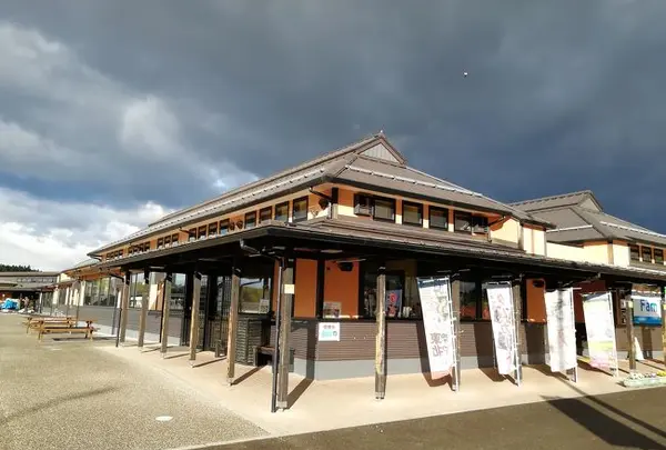 道の駅安達 上り線 駐車場