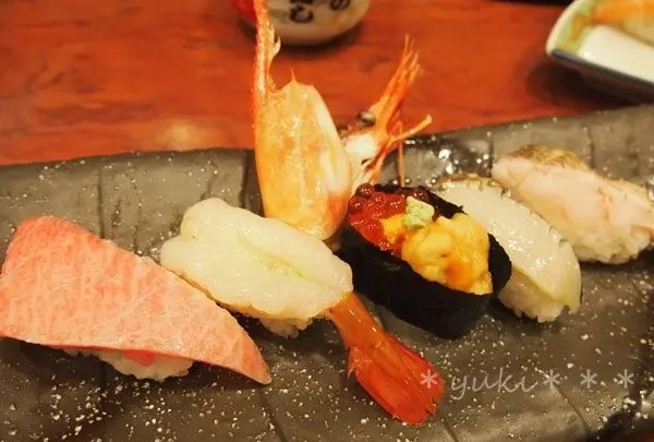 もりもり寿し近江町店
