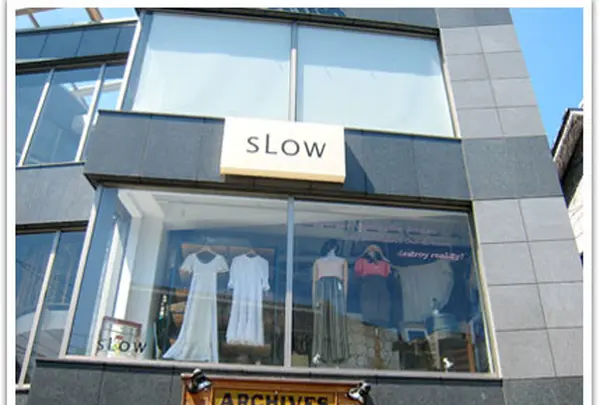 ＳＬＯＷ
