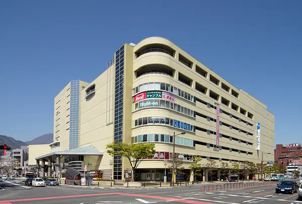 トキハ 別府店