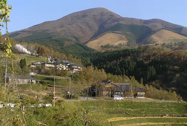 涌蓋山