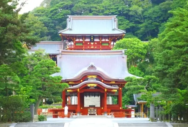 鶴岡八幡宮