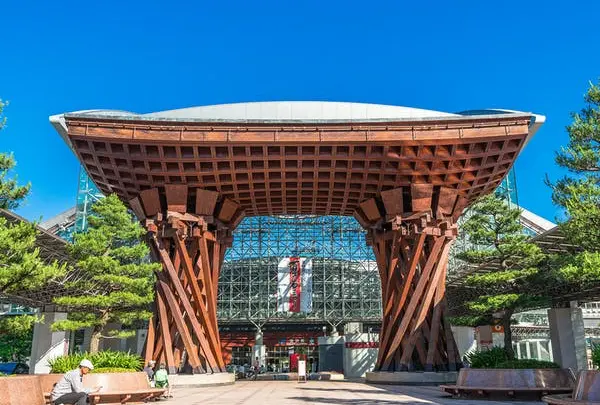 金沢駅