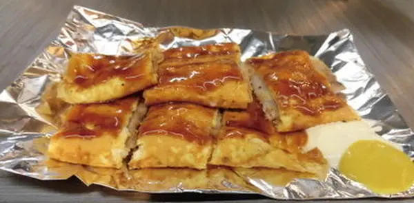 メインは、大阪名物「とんぺい焼き」