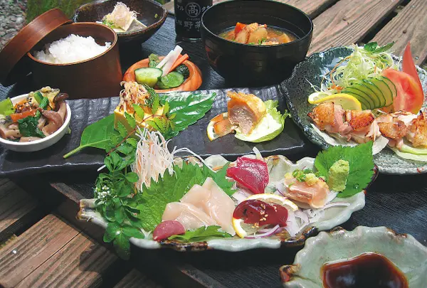 小林 地鶏の里