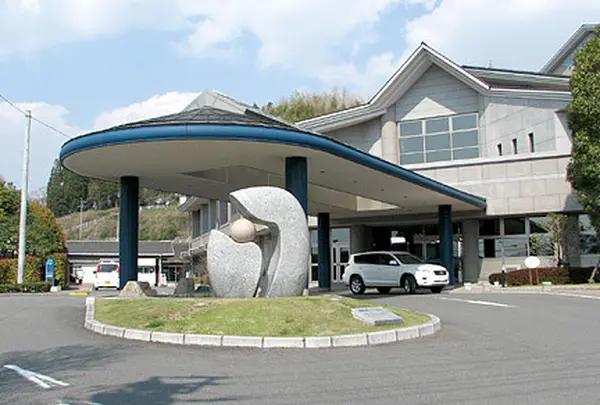 くすまちメルサンホール