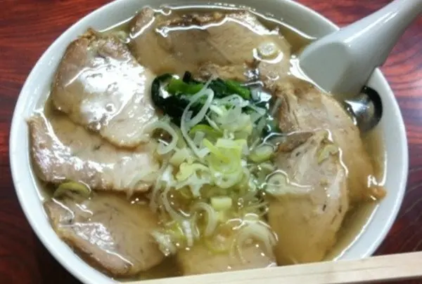 金の肉そば \900