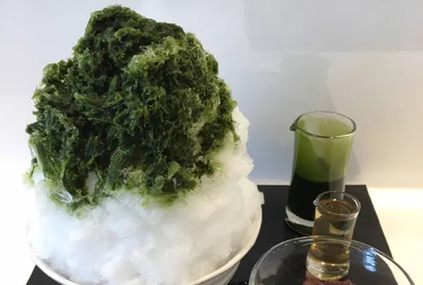 和caféなが岡