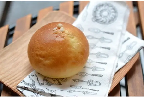 クリームパン