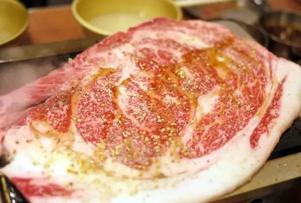 大阪焼肉ホルモン ふたご 中目黒本館
