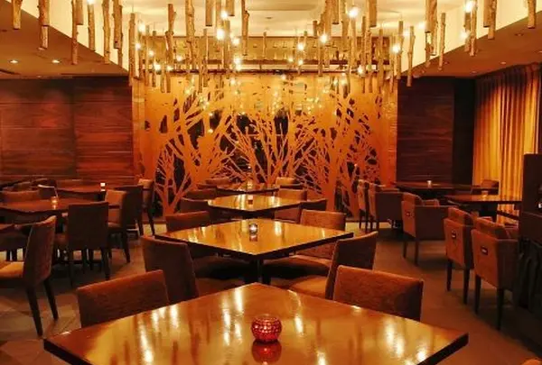 ビーハウス 渋谷 カジュアルイタリアン - BEE HOUSE -