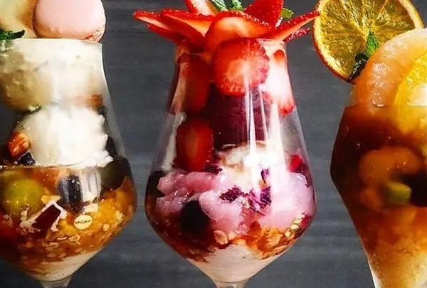 イニシャル サッポロ