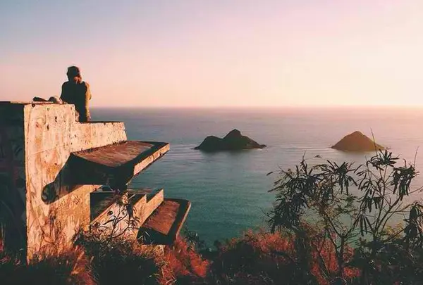 Lanikai Pillbox