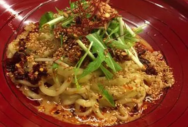 金蠍 汁なし担々麺