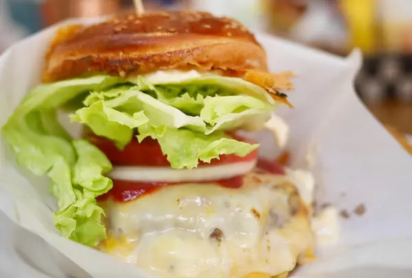 ベーカーバウンス 三軒茶屋本店