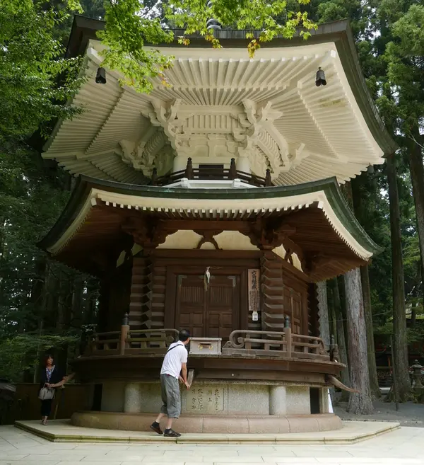 ぐるぐるぐると回しましょー