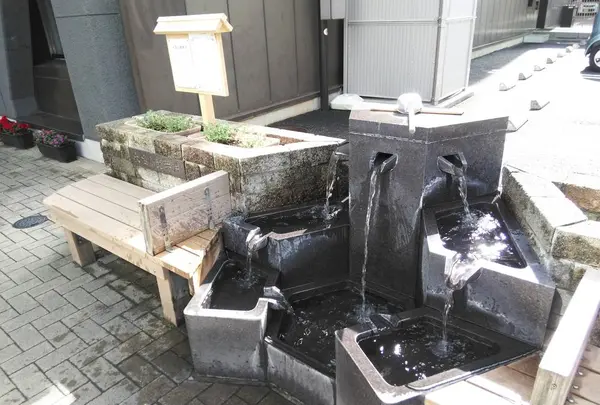 松本湧き水巡り①～大名小路の井戸～