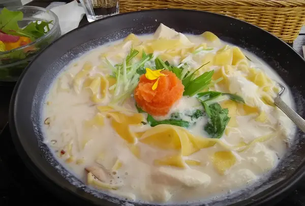 自家製生パスタは3種類から選べます