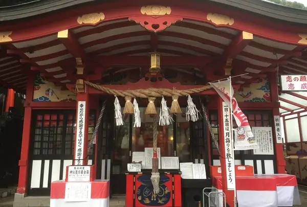 拝殿