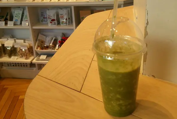 カウンターで一休憩