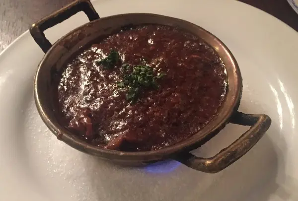 魚介類のチリソース煮 “セウタ”