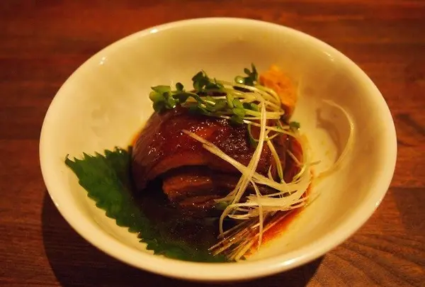 じっくり煮込んだラフティー