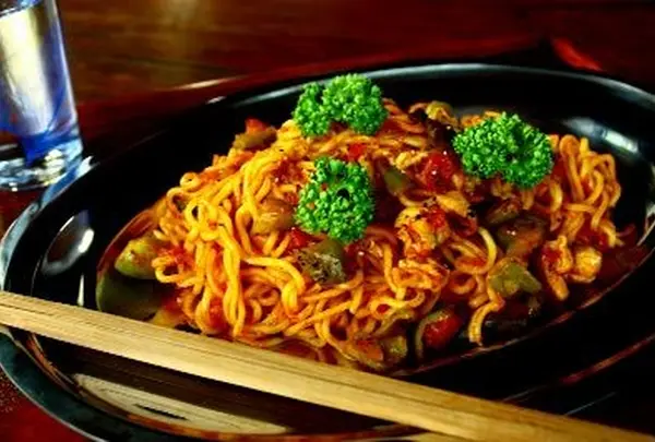 焼きそばナポリタン