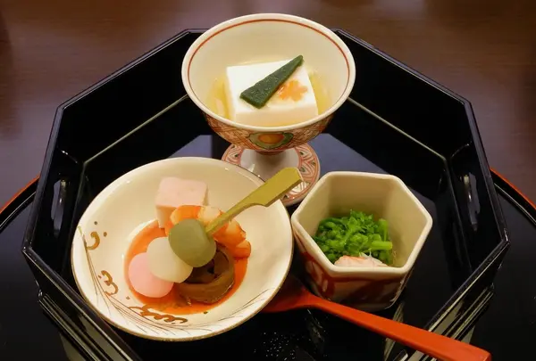 懐石料理の吉祥