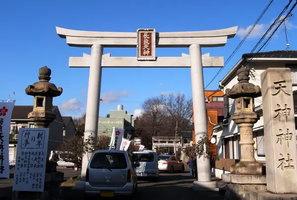 駐車場は少なめ
