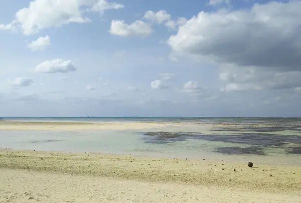 コンドイビーチ