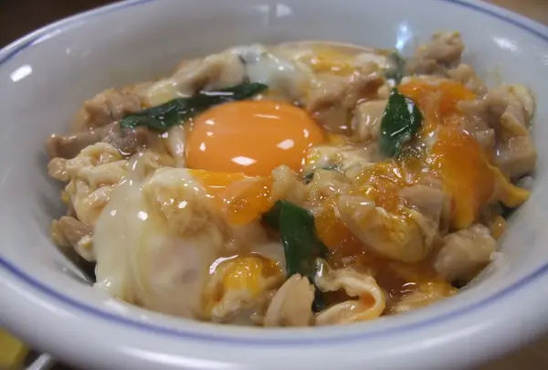 やっぱり名物「親子丼」