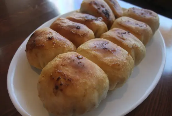 ホワイトギョーザが超名物！