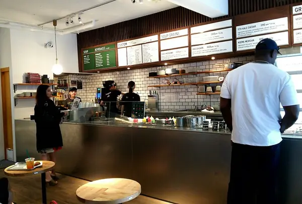 店内１