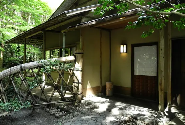 茶室　鈴松庵