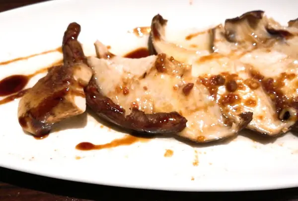 八色シイタケのソテー