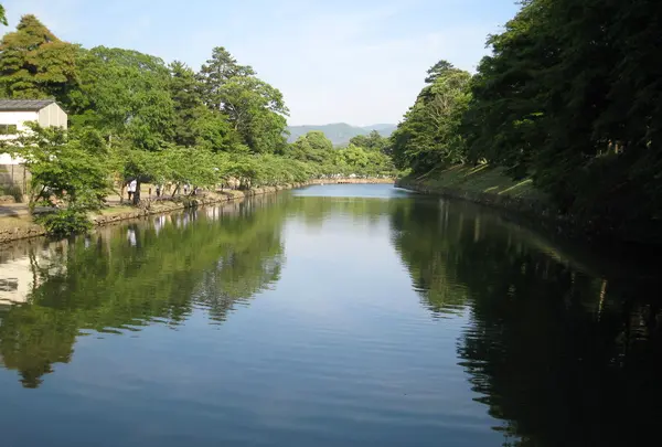 彦根城のお堀