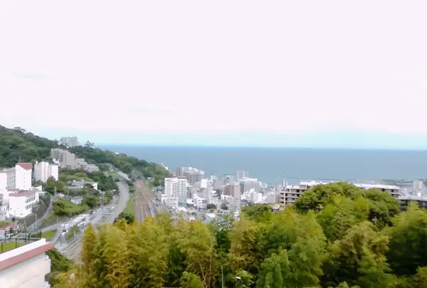 海＆電車ビュー