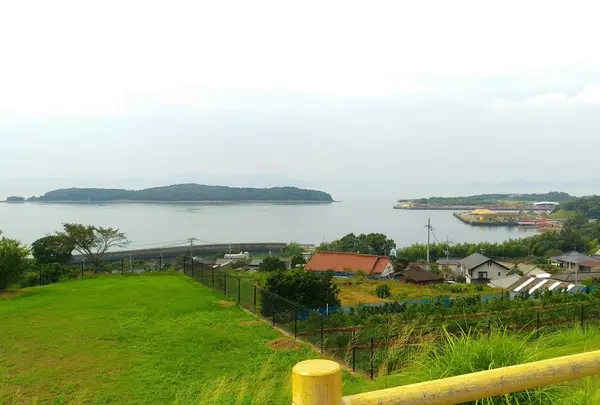 水俣湾を眺めて。