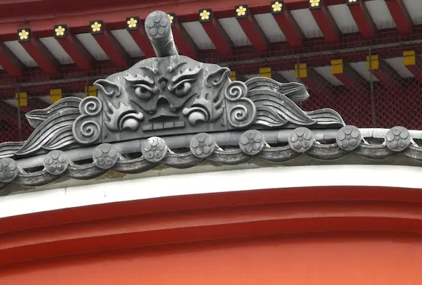 鬼瓦に注目してみる